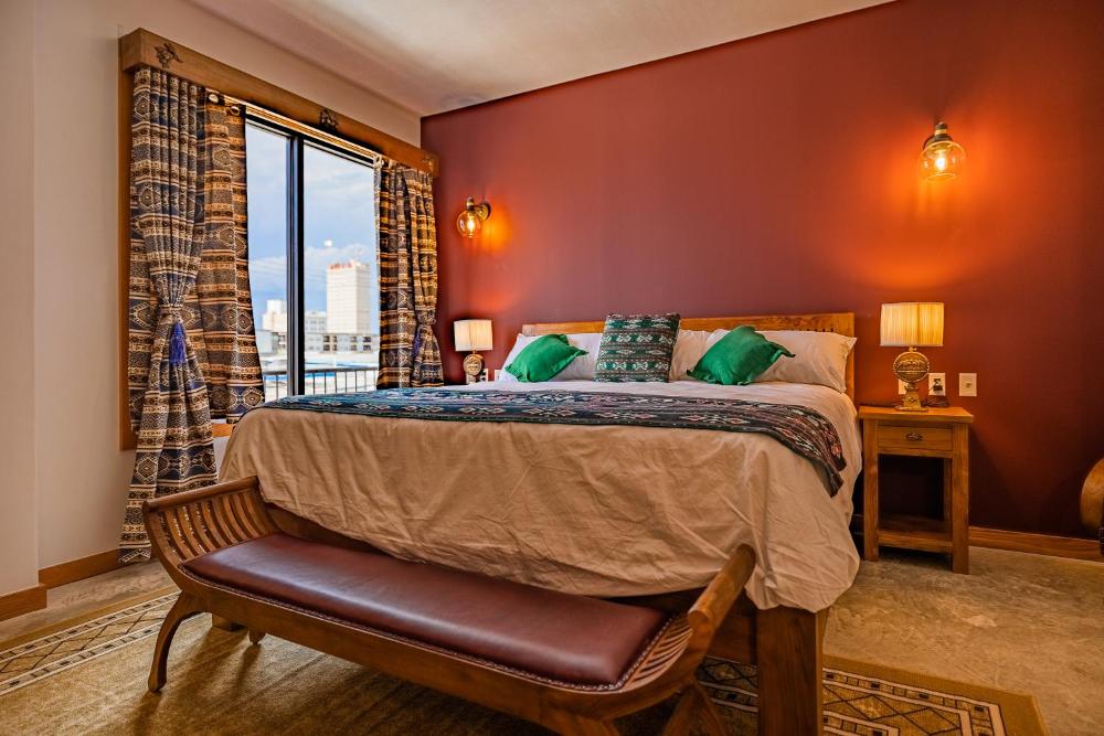 King Room with Spa Bath interior
